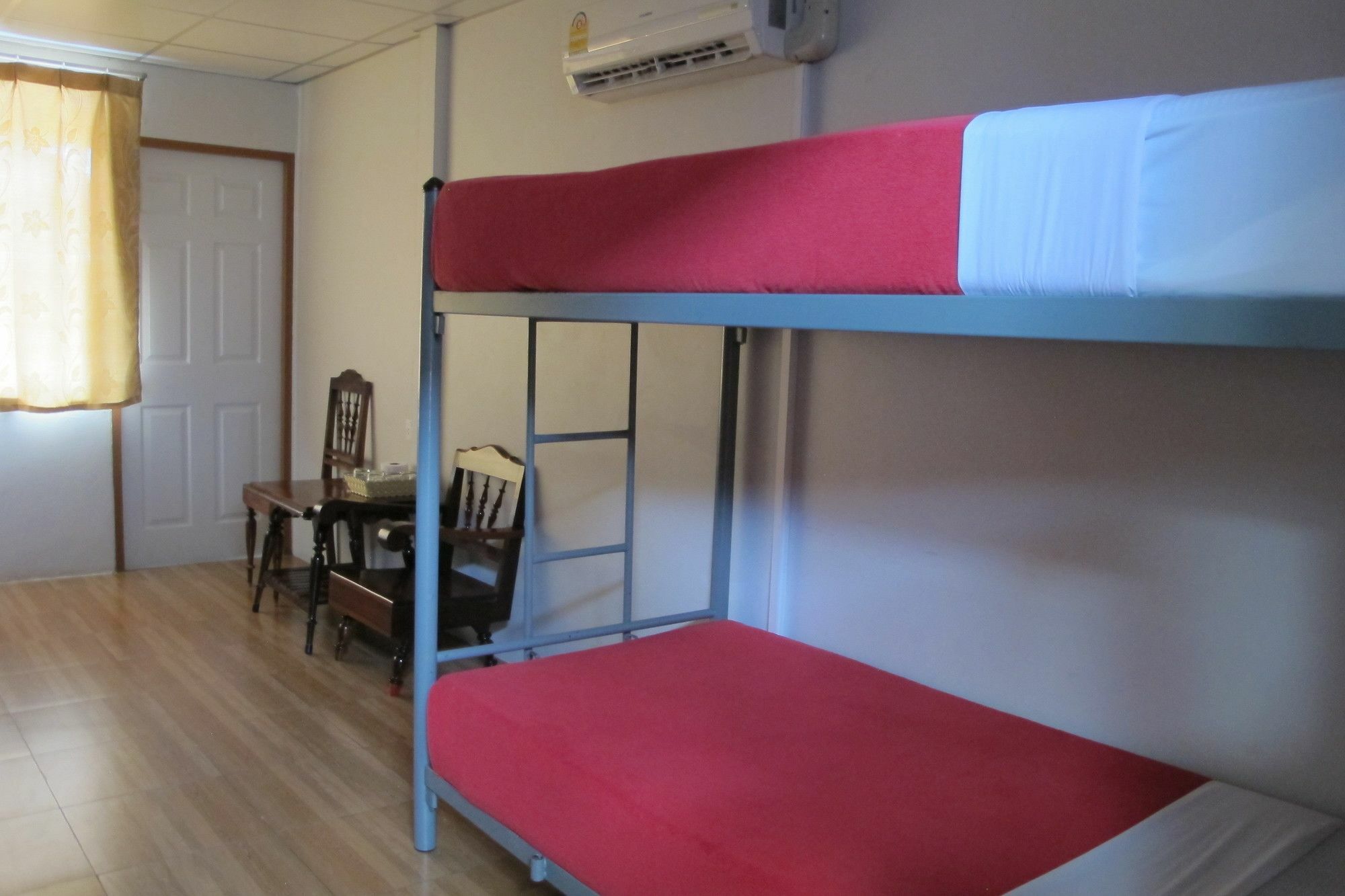 Samchai Hotel Si Racha Luaran gambar