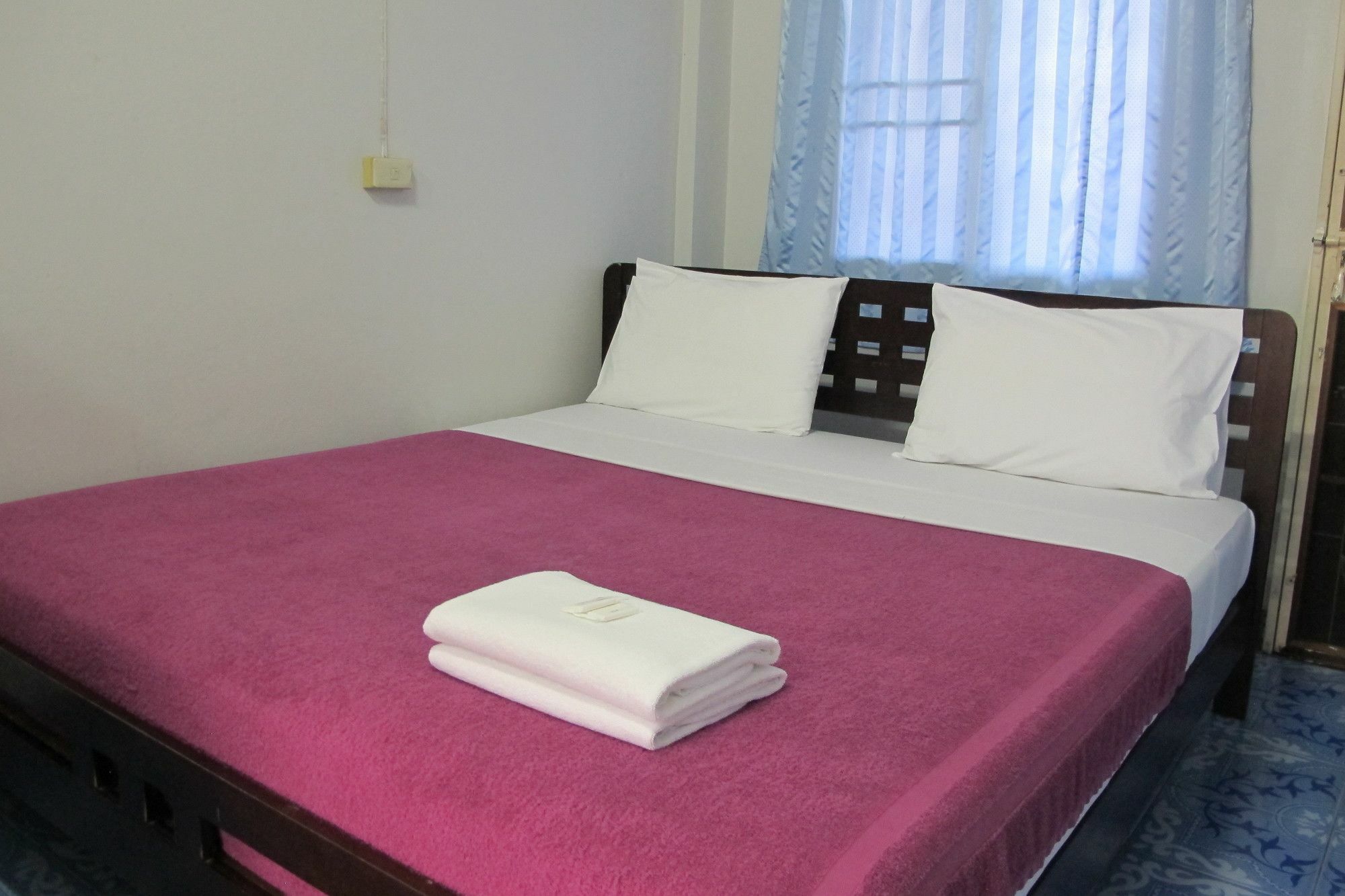 Samchai Hotel Si Racha Luaran gambar